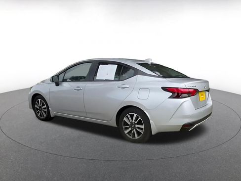 Used 2025 Nissan Versa SV w/ Trunk Package FWD image 10
