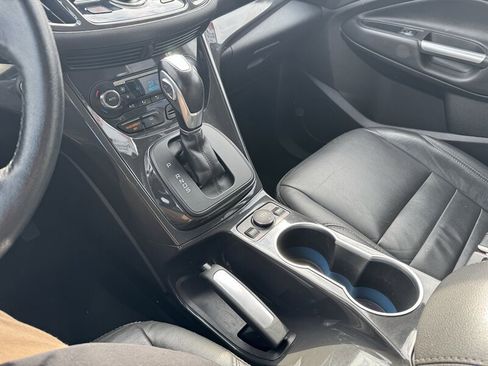 Used 2016 Ford Escape Titanium image 15