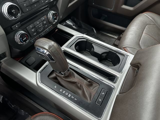 Used 2015 Ford F150 King Ranch w/ Equipment Group 601A Luxury AWD/4WD image 26