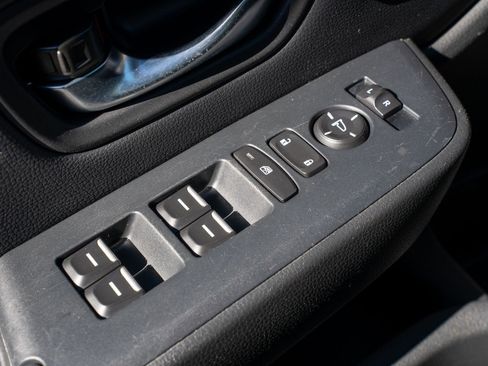 Certified 2023 Honda Pilot Touring image 31