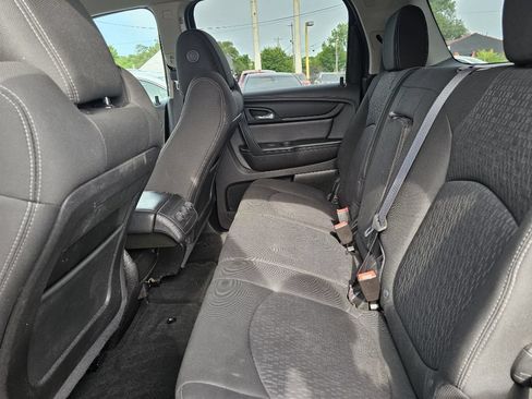 Used 2014 GMC Acadia SLE FWD image 33
