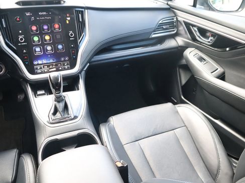 Used 2024 Subaru Outback Limited image 39