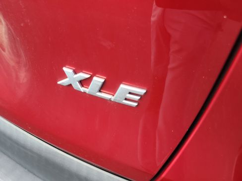 Used 2023 Toyota RAV4 XLE w/ Convenience Package FWD image 10