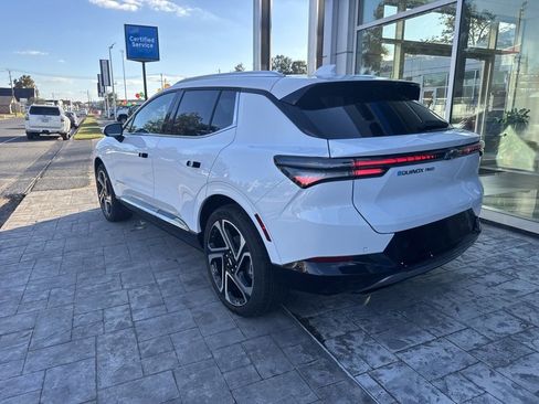 New 2026 Chevrolet Equinox EV LT image 4