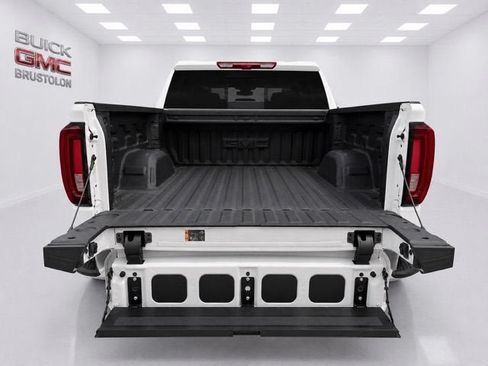 New 2026 GMC Sierra 1500 AT4 w/ Technology Package AWD/4WD image 8