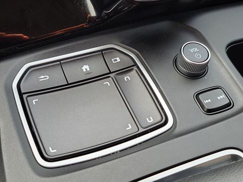 Used 2023 Acura MDX SH-AWD image 28
