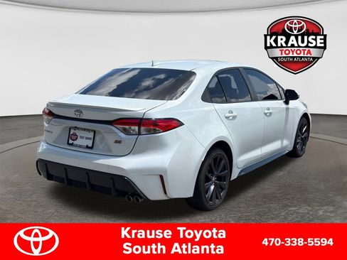 Used 2023 Toyota Corolla SE FWD image 7