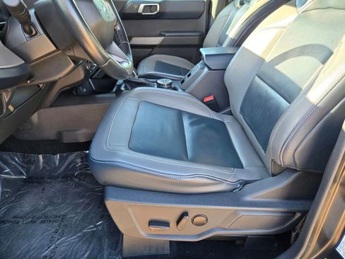 Used 2021 Ford Bronco First Edition AWD/4WD image 19