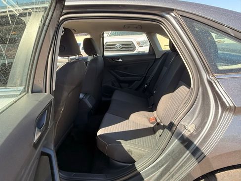 Used 2025 Volkswagen Jetta S image 14