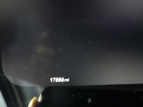 Certified 2025 Toyota Tacoma TRD Off-Road image 11