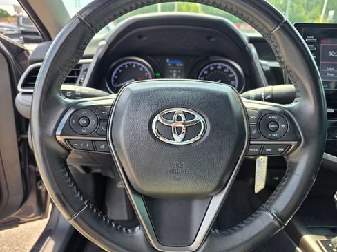 Used 2024 Toyota Camry SE FWD image 27