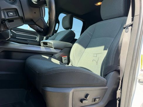 Used 2021 RAM 2500 Big Horn w/ Night Edition image 10