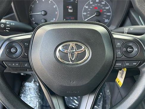 Certified 2023 Toyota Corolla LE image 22