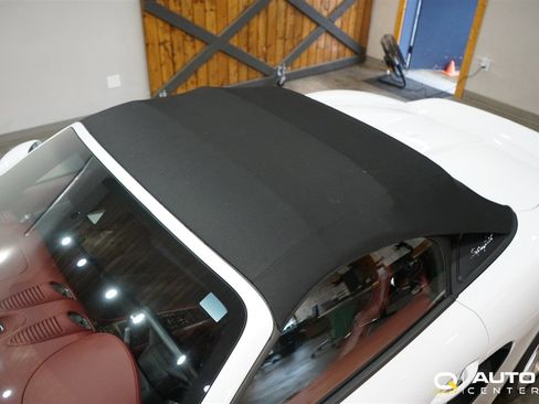 Used 2020 Porsche 718 Boxster Spyder image 10