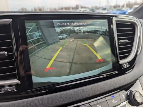 New 2026 Chrysler Voyager LX image 3