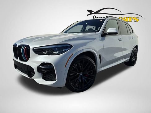 Used 2023 BMW X5 M50i image 4