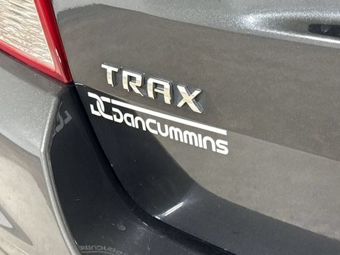 Used 2019 Chevrolet Trax LS FWD image 25
