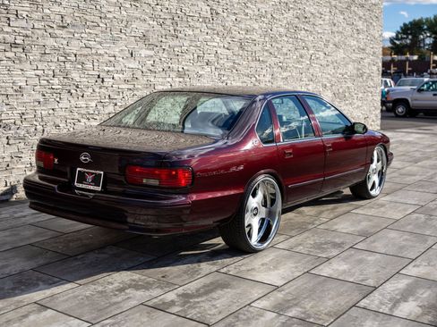 Used 1996 Chevrolet Caprice SS image 13
