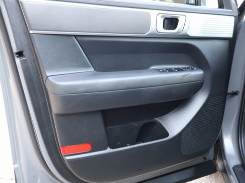 Used 2024 Hyundai Santa Fe SE image 23