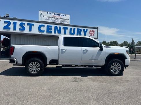 Used 2020 GMC Sierra 2500 Denali w/ Denali Ultimate Package AWD/4WD image 22