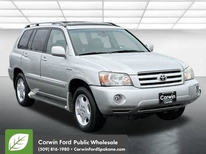 Used 2005 Toyota Highlander 4WD V6 w/ 3rd Row