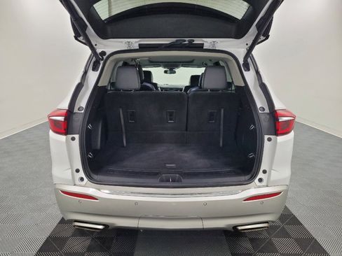 Used 2018 Buick Enclave Essence AWD/4WD image 29