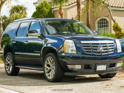 Used 2009 Cadillac Escalade AWD image 12