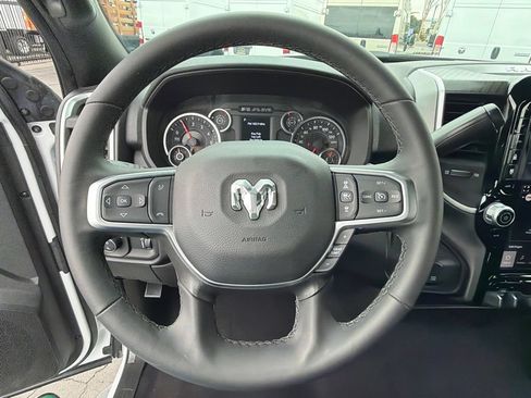 Used 2025 RAM 2500 Big Horn AWD/4WD image 25