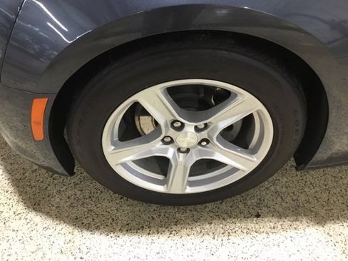 Used 2023 Chevrolet Camaro LT image 8