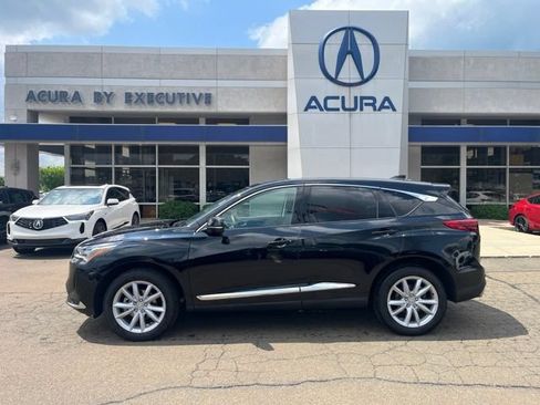 Used 2024 Acura RDX SH-AWD image 2