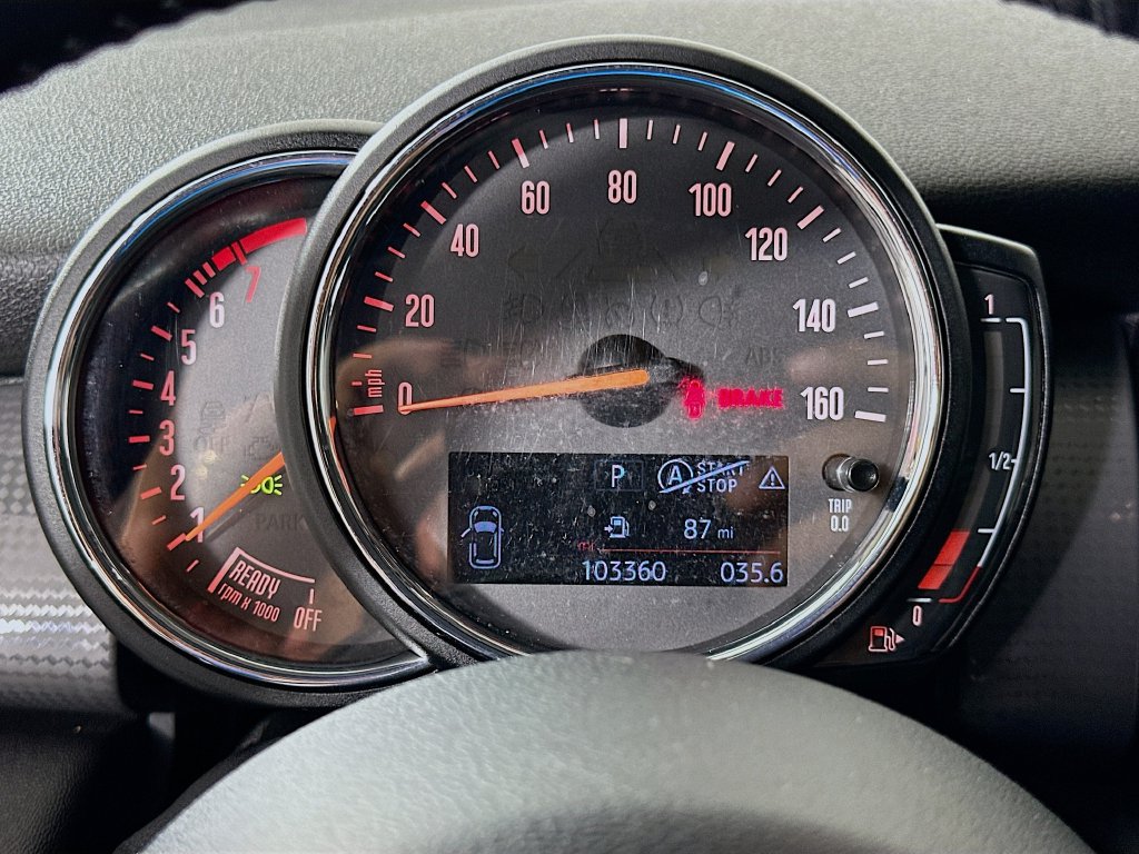 Used 2018 MINI Cooper 4-Door Hardtop FWD image 12