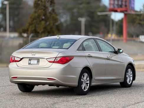 Used 2011 Hyundai Sonata GLS w/ Popular Equipment Pkg 2 image 9