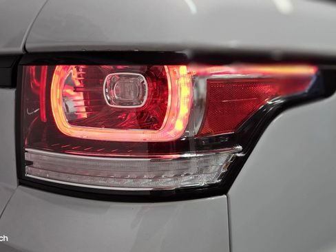 Used 2015 Land Rover Range Rover Sport HSE AWD/4WD image 18