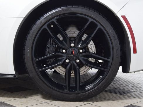 Used 2016 Chevrolet Corvette Stingray Coupe w/ 2LT Preferred Equipment Group image 26