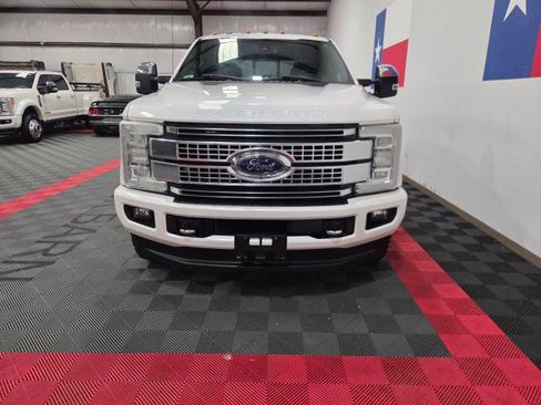 Used 2017 Ford F350 Platinum w/ Platinum Ultimate Package AWD/4WD image 16