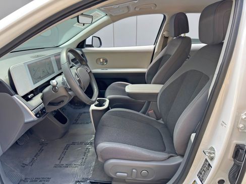 Used 2024 Hyundai Ioniq 5 SE image 15