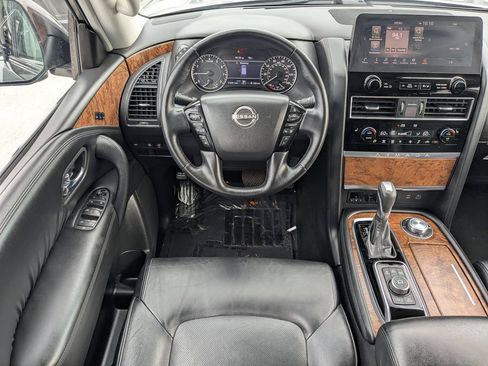 Used 2024 Nissan Armada SL w/ Captain's Chairs Package AWD/4WD image 13