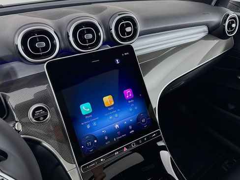 New 2026 Mercedes-Benz GLC 300 image 19