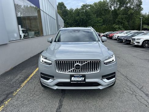Used 2025 Volvo XC90 B6 Plus AWD/4WD image 3