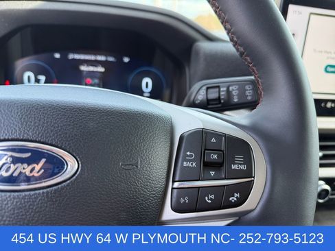 Certified 2025 Ford Explorer Active RWD image 21