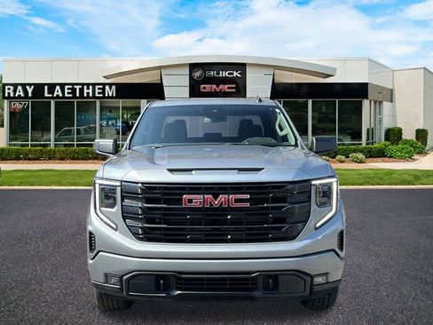 New 2026 GMC Sierra 1500 Elevation image 8