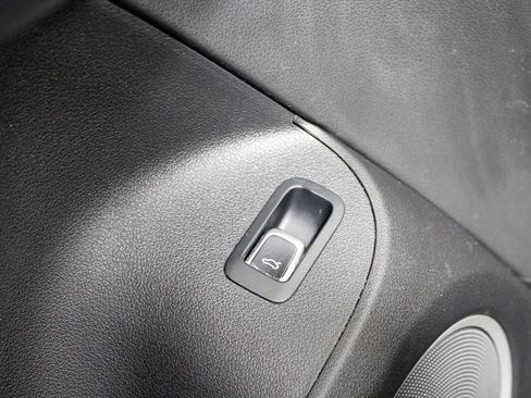 Used 2015 Audi SQ5 Prestige w/ Prestige Package image 20