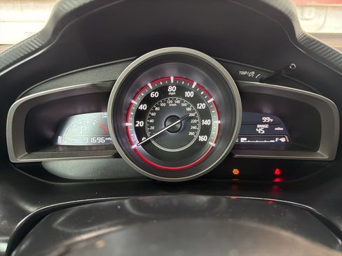 Used 2016 MAZDA MAZDA3 i Touring image 22