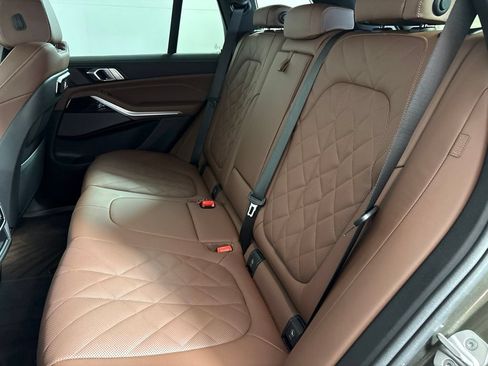 Used 2026 BMW X5 sDrive40i w/ M Sport Package RWD image 30