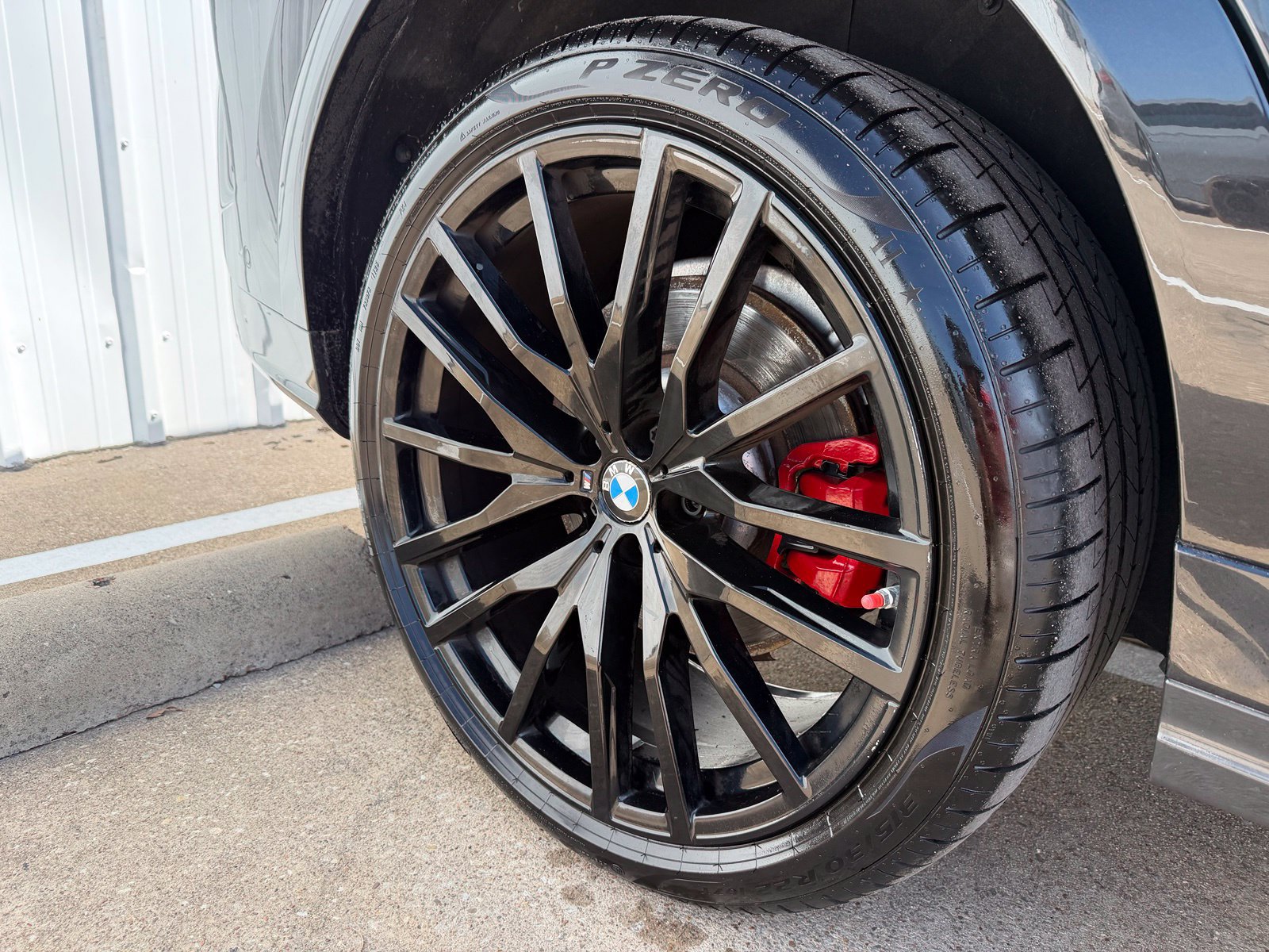 Used 2021 BMW X6 M50i w/ Executive Package AWD/4WD image 45