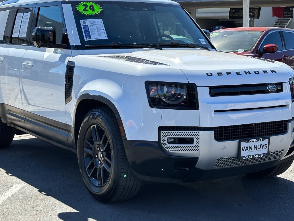 Used 2024 Land Rover Defender 110 S AWD/4WD image 11
