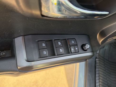 Used 2021 Toyota Tacoma TRD Off-Road w/ Technology Package image 14