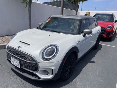 Used 2024 MINI Cooper Clubman S w/ Signature Upholstery Package FWD image 1