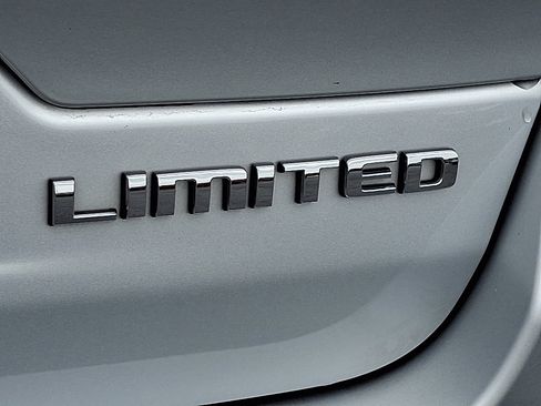 Used 2023 Jeep Grand Cherokee Limited w/ Trailer Tow Prep Group (B) image 34