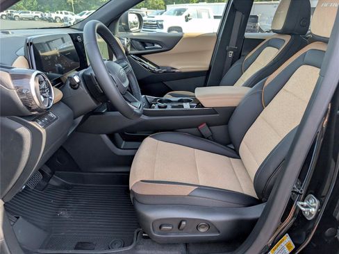 New 2026 Chevrolet Equinox ACTIV w/ LPO, Floor Liner Package FWD image 11